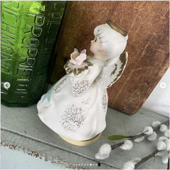 Vintage Musical Lefton 7177 February Happy Birthday Angel Figurine Music FLAWED - Picture 7 of 9